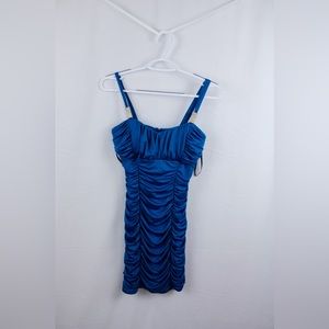 NWOT POMPOUS GIRLY cocktail dress. Size small.